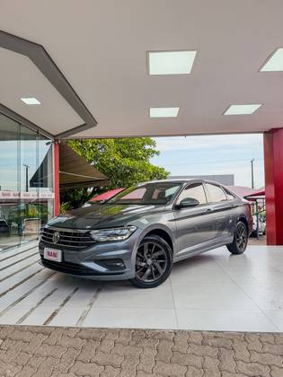 VOLKSWAGEN JETTA 1.4 250 TSI TOTAL FLEX COMFORTLINE TIPTRONIC VOLKSWAGEN JETTA 1.4 250 TSI TOTAL FLEX COMFORTLINE TIPTRONIC